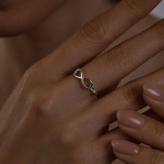 White gold ring KBz718, 1.62