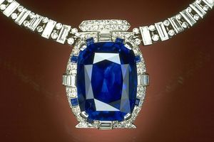 98-carat sapphire "Bismarck" - a gift of the richest American